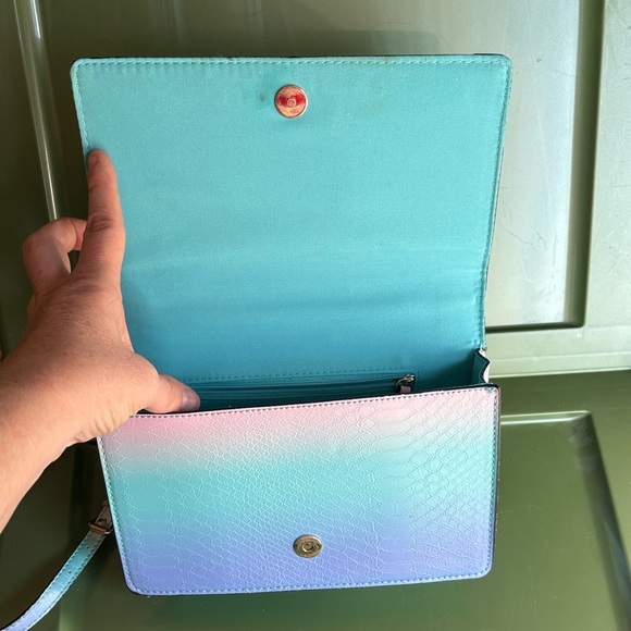 Aldo Blue and Pink beade Clutch/ purse w adjustable handle - Picture 7 of 7